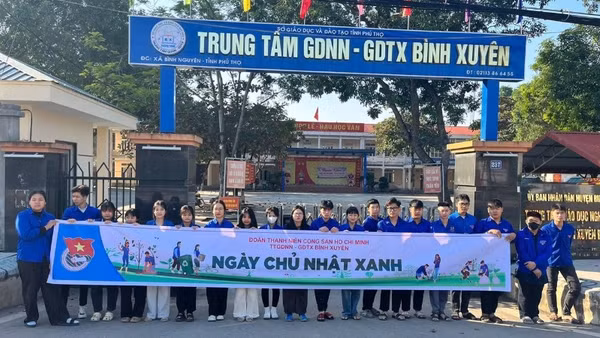 Đoàn thanh niên tổ chức nhiều hoạt động có ý nghĩa giáo dục.