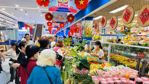 Lễ hội bánh dân gian tại siêu thị Co.opmart lan tỏa giá trị ẩm thực và văn hóa Việt đến người tiêu dùng.