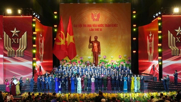 Bà Nguyễn Thị Nga - Chủ tịch Tập đoàn BRG tham dự chuỗi sự kiện của Đại hội Thi đua yêu nước toàn quốc lần thứ XI