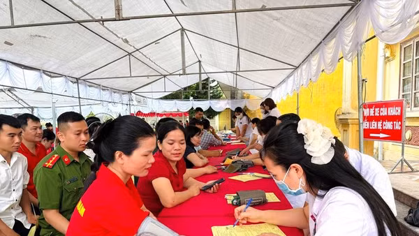 Ngày hội hiến máu tình nguyện hưởng ứng Hành trình Đỏ Lạng Sơn năm 2026.