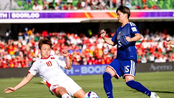 Bóng đá nữ Việt Nam cần chú trọng hơn vào công tác đào tạo trẻ và phát triển phong trào ở các địa phương.