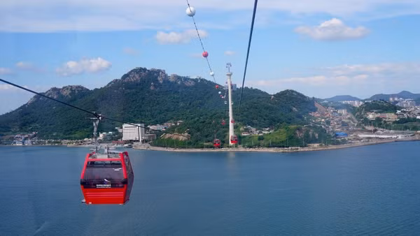 Vẻ đẹp ngoạn mục nhìn từ cáp treo Mokpo.