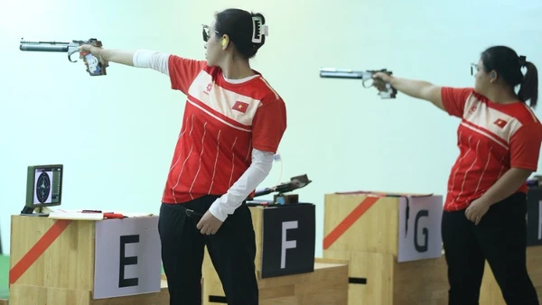 Trịnh Thu Vinh (trái) là một trong những niềm hy vọng Vàng ở kỳ ASIAD sắp tới.