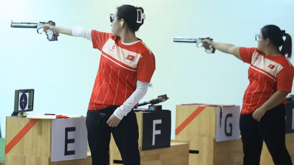 Trịnh Thu Vinh (trái) là một trong những niềm hy vọng Vàng ở kỳ ASIAD sắp tới.