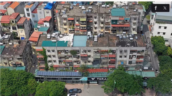 Hà Nội có nhiều khu tập thể, chung cư cũ xuống cấp cần cải tạo. (Ảnh Ngọc Thành)