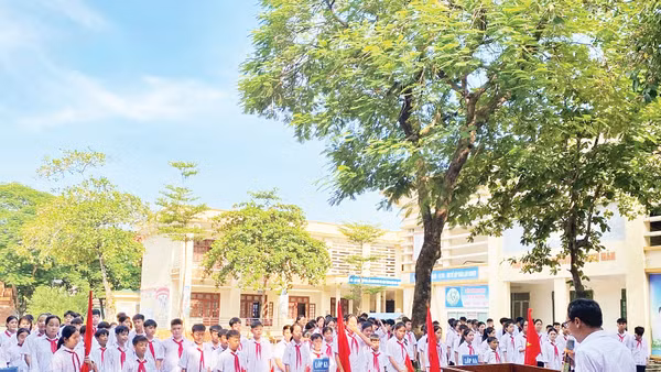 Trường trung học cơ sở Phú Mãn gặp khó khăn ngay từ khâu… tuyển sinh.