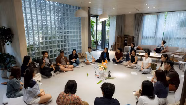 Trại huấn luyện của tác giả Linh Phan dành cho cá nhân muốn phát triển “công ty một người”. Nguồn: Vietnam Solo Expert