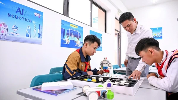 Thông qua cơ chế địa phương tạo lối mở, xã hội đồng hành, các trường trên cả nước có thể được trang bị cơ sở vật chất hiện đại, tốt nhất cho học sinh. (Ảnh Thành Đạt)