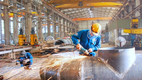 Gia tăng hàm lượng sáng tạo, đầu tư công nghệ cao vào sản xuất công nghiệp là lựa chọn được nhiều doanh nghiệp theo đuổi.