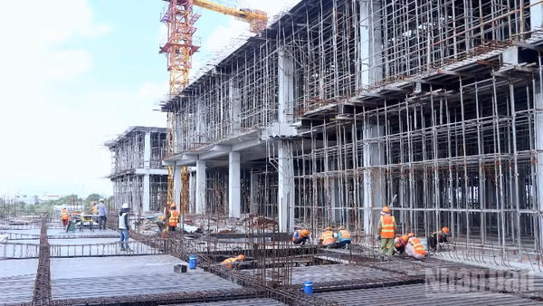 Công trình xây dựng bệnh viện 1.200 giường đang đẩy nhanh tiến độ, cũng là nơi tập trung nhiều vốn đầu tư công năm 2026 tại Cà Mau. 