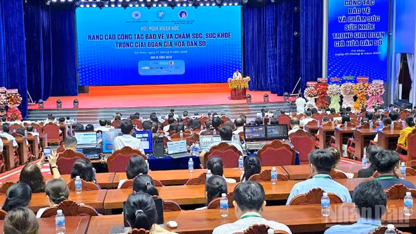 Quang cảnh tại hội nghị.