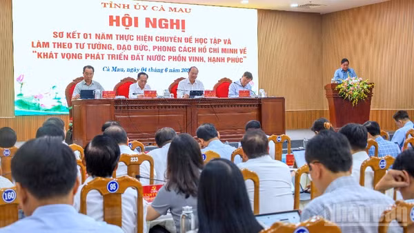 Quang cảnh buổi Hội nghị sơ kết thực hiện chuyên đề học tập và làm theo tư tưởng, đạo đức, phong cách Hồ Chí Minh năm 2025.