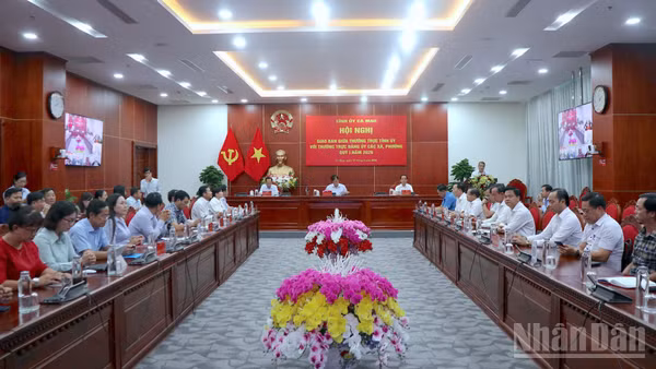 Các đại biểu tham gia hội nghị tại điểm cầu cấp tỉnh.