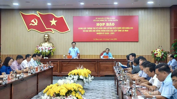 Họp báo cung cấp thông tin về bầu cử của Ủy ban bầu cử tỉnh Cà Mau vào chiều 13/3.