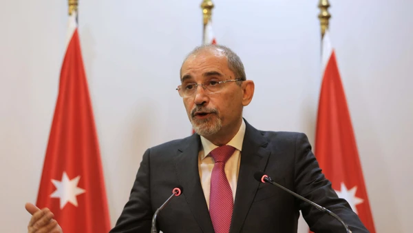 Ngoại trưởng Jordan Ayman Safadi phát biểu tại cuộc họp báo ở Amman, Jordan. (Ảnh tư liệu: THX)