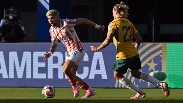 Trận Australia hòa Paraguay 0-0 ở lượt cuối bảng D. Ảnh: THX/TTXVN.