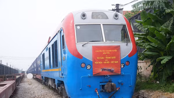 Chuyến tàu chuyên tuyến đầu tiên từ thành phố Tô Châu (Trung Quốc) đã đến Việt Nam ngày 16/6/2026.