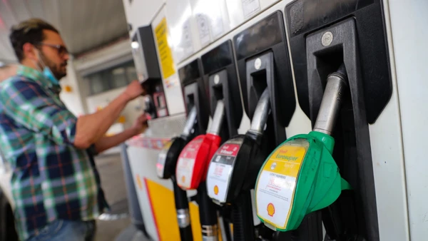 Mộy trạm xăng tại Brussels, Bỉ. Ảnh: THX/TTXVN