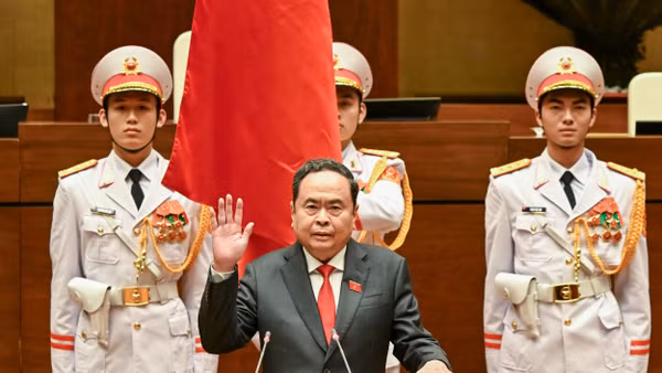 Đồng chí Trần Thanh Mẫn tuyên thệ nhậm chức Quốc hội khoá XVI. Ảnh: DUY LINH