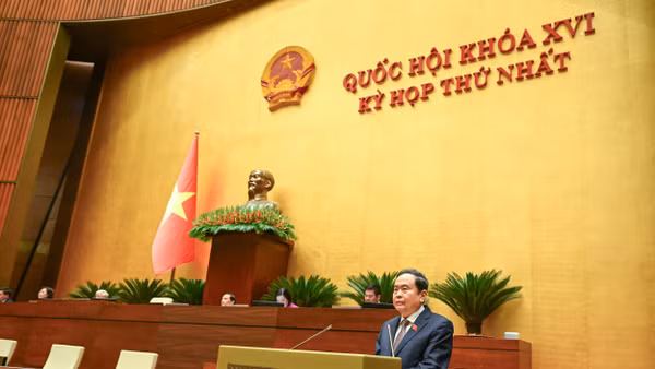 Chủ tịch Quốc hội Trần Thanh Mẫn phát biểu bế mạc Kỳ họp thứ nhất, Quốc hội khóa XVI. (Ảnh: DUY LINH)