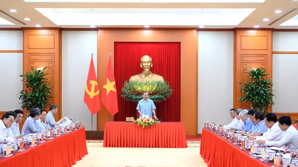 Tổng Bí thư, Chủ tịch nước Tô Lâm chủ trì cuộc làm việc. (Ảnh ĐĂNG KHOA)