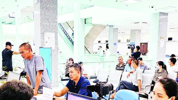 Tỷ lệ giải quyết đúng hạn và trước hạn tại Trung tâm phục vụ hành chính công tỉnh Quảng Ninh đạt hơn 99,8%.