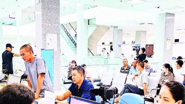 Tỷ lệ giải quyết đúng hạn và trước hạn tại Trung tâm phục vụ hành chính công tỉnh Quảng Ninh đạt hơn 99,8%.