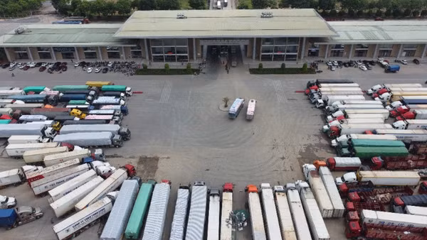 Cửa khẩu Quốc tế Kim Thành (Lào Cai).