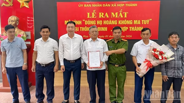 Mô hình "Dòng họ không ma túy" ở xã Hợp Thành (Lào Cai). 