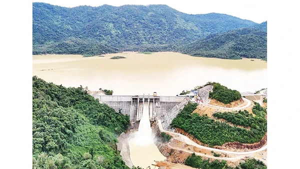 Hồ Sông Chò 1 có dung tích 110 triệu m3 đang phát huy hiệu quả đa mục tiêu về cấp nước, sản xuất nông nghiệp và phòng, chống lũ cho hạ du tại tỉnh Khánh Hòa.