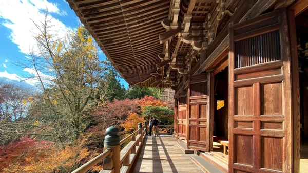 Mọi ngóc ngách, mọi khoảnh khắc đều khiến người ta chậm đi một nhịp. 