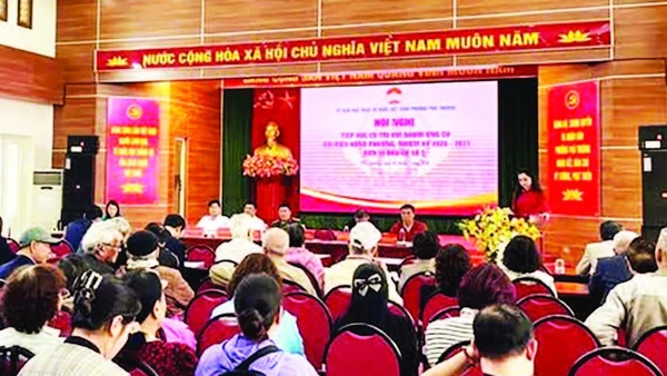 Các hội nghị tiếp xúc cử tri tại Phú Thượng được triển khai nghiêm túc, đúng quy định, phát huy dân chủ, tạo sự phấn khởi trong các tầng lớp nhân dân.