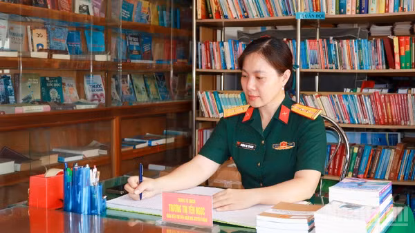 Đồng chí Trương Thị Yến Ngọc tại đơn vị.