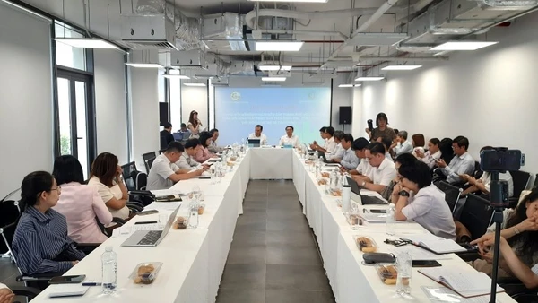 Quang cảnh tọa đàm.