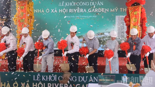 Lễ khởi công dự án.