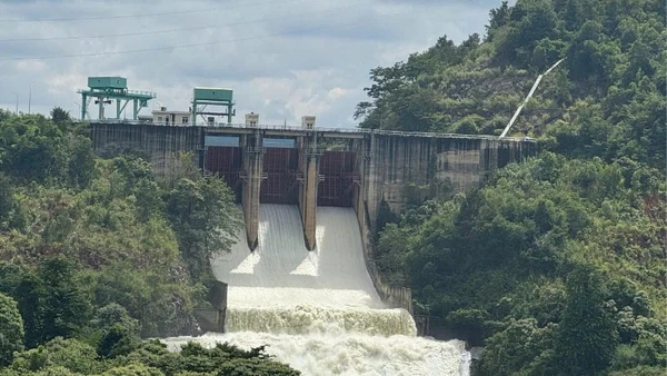 Hồ chứa Buôn Tua Srah.