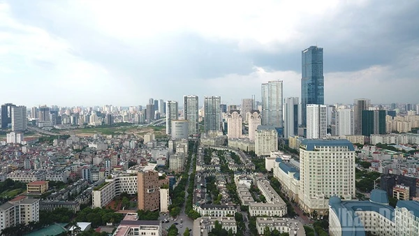 Hạ tầng không chỉ là những công trình vật chất, mà là nền móng cho một chu kỳ tăng trưởng mới. (Ảnh: HNV)