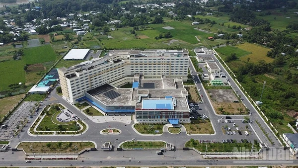 Bệnh viện đa khoa Trà Vinh, phường Nguyệt Hóa, tỉnh Vĩnh Long, nơi xảy ra vụ nổ.