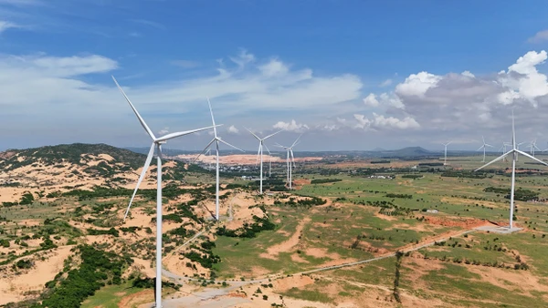 Chuyển đổi sang các nguồn năng lượng sạch là giải pháp giúp Việt Nam hoàn thành các mục tiêu phát triển. (Ảnh Thế Đại)