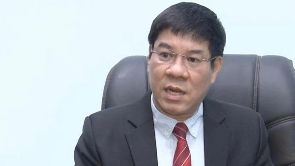 GS, TS Huỳnh Văn Chương (ảnh bên), Cục trưởng Quản lý Chất lượng - Bộ Giáo dục và Đào tạo.