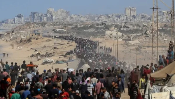 Cư dân Gaza trở về nhà sau khi lệnh ngừng bắn có hiệu lực. Ảnh | Rizek Abdeljawad/Xinhua/IMAGO