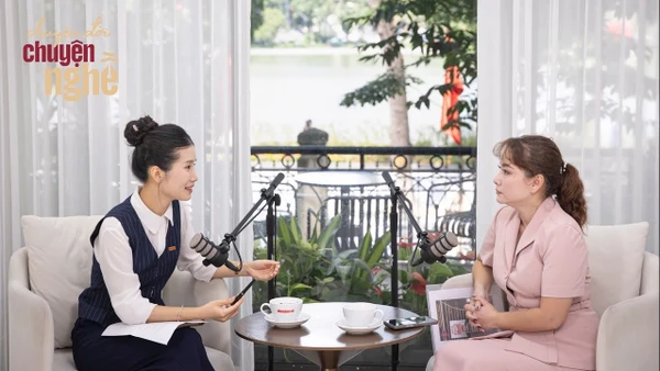 Nữ nhà báo Việt Nam duy nhất tác nghiệp trong vụ động đất Myanmar