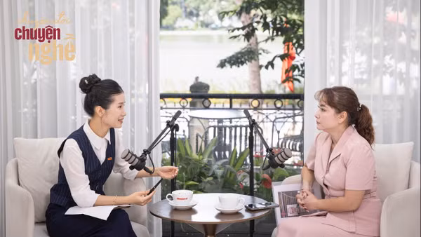 Nữ nhà báo Việt Nam duy nhất tác nghiệp trong vụ động đất Myanmar