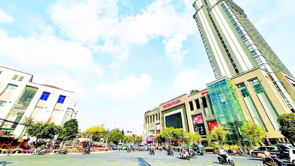 Một góc Cần Thơ những ngày bước sang năm mới.