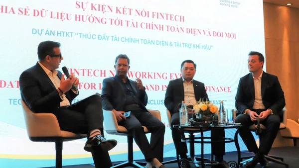 Các diễn giả chia sẻ ý kiến tại Sự kiện kết nối Fintech 2025.