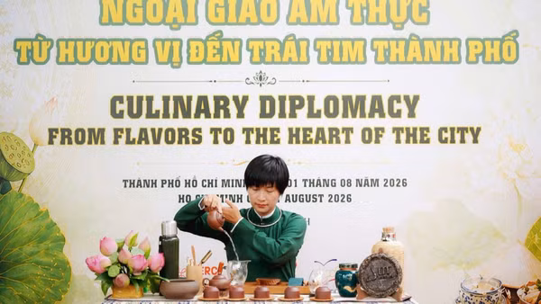 Nghệ nhân trà Việt trình diễn tại chương trình. (Ảnh: VCCA)