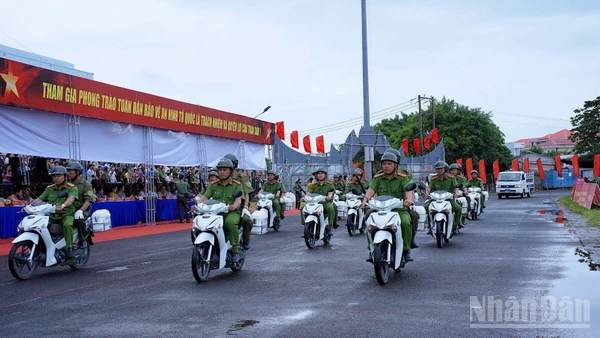 Lực lượng Công an cơ sở Cà Mau tại Ngày hội toàn dân bảo vệ an ninh Tổ quốc.