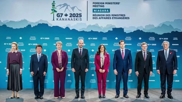 Các nhà ngoại giao G7 nhóm họp tại Canada. Ảnh: G7