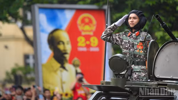 Quang cảnh Lễ diễu binh, diễu hành kỷ niệm 80 năm Cách mạng Tháng Tám thành công và Quốc khánh 2/9. (Ảnh: Thế Đại)