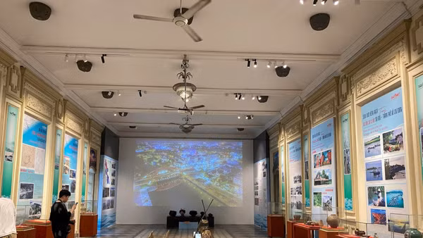 Không gian triển lãm Quá trình phát triển đô thị Sài Gòn - Thành phố Hồ Chí Minh qua tư liệu sông ngòi - kênh rạch xưa và nay. (Nguồn: Bảo tàng Thành phố Hồ Chí Minh)